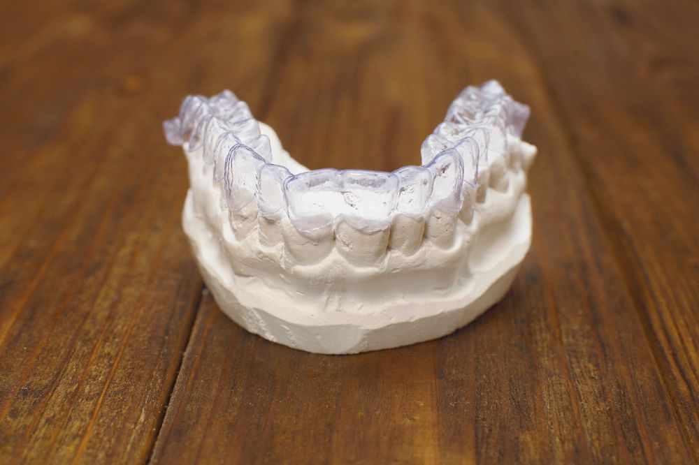 Invisalign Express® retainer